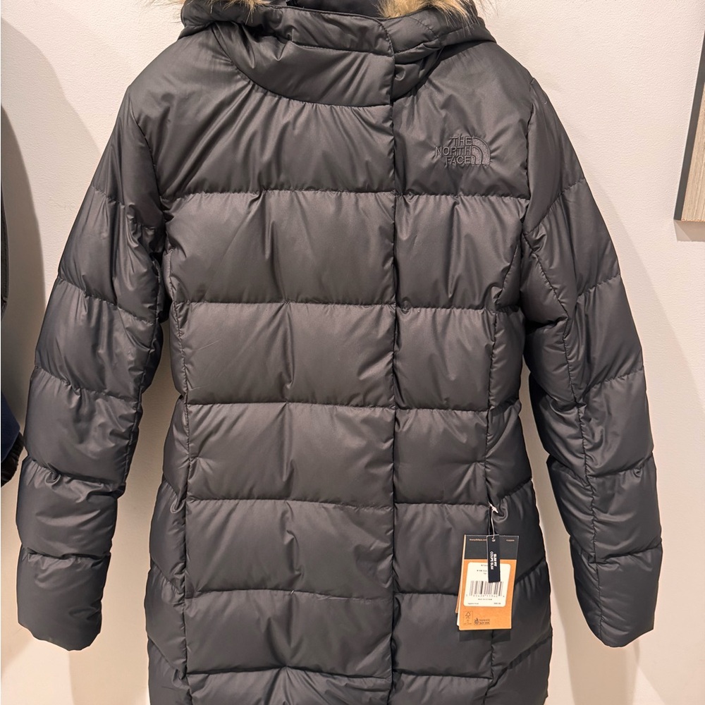 The North Face Women’s Gray Puffer Jacket